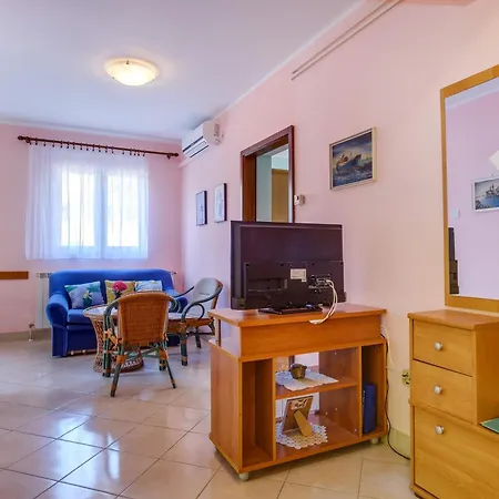 Bugenvilia Apartment